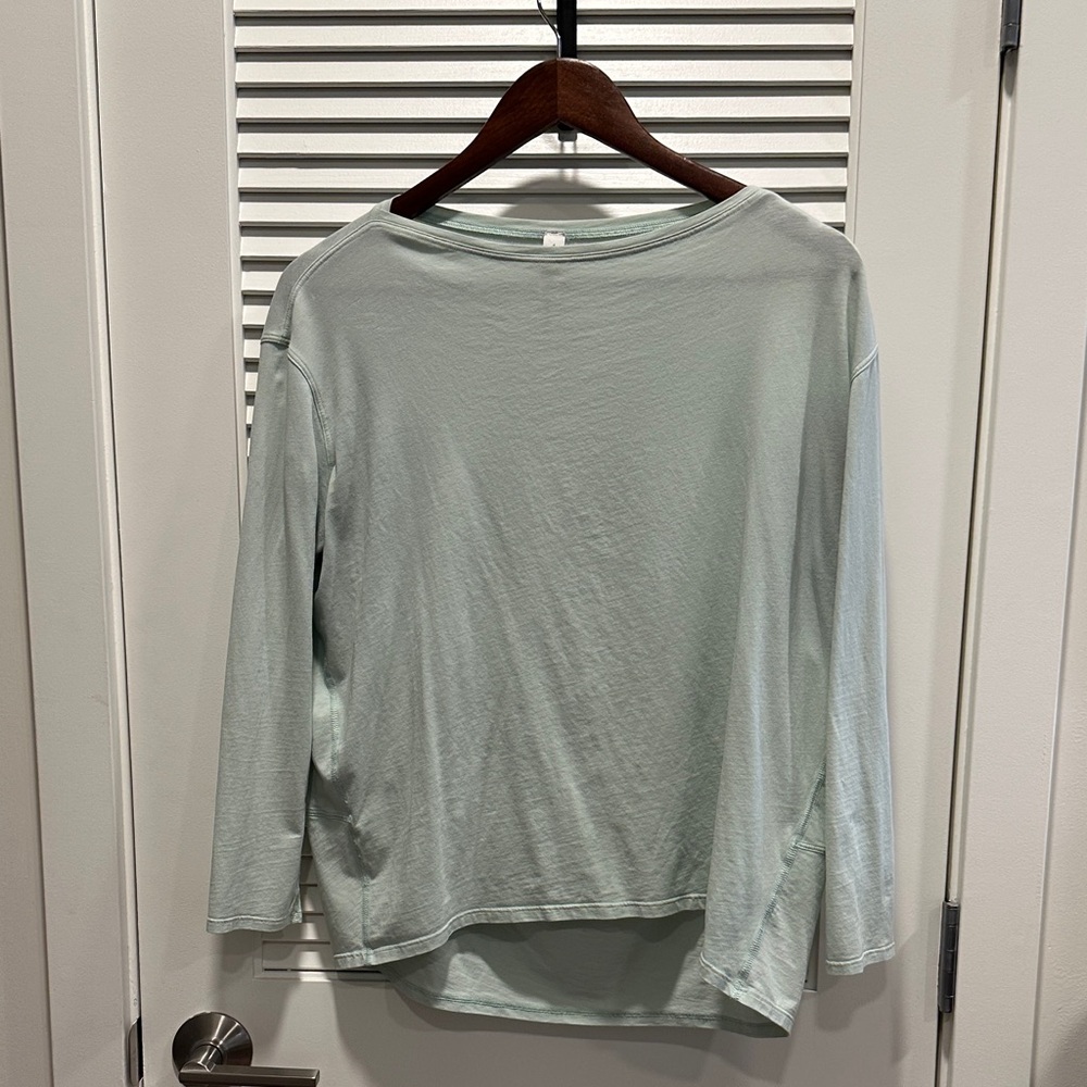 lululemon athletica Mint Long Sleeve Tee